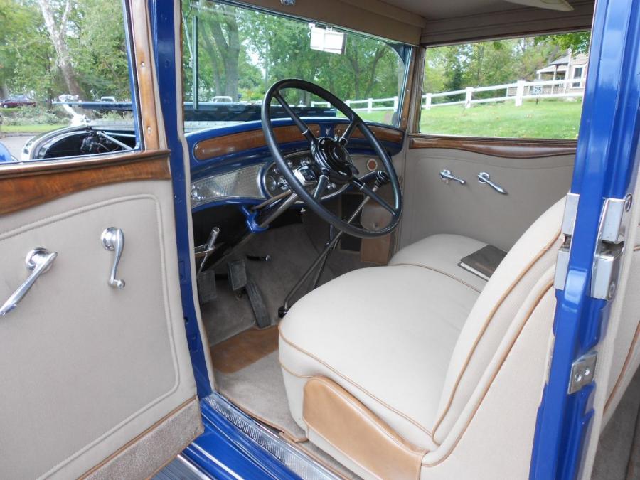  Cadillac Series 370A V12 Town Sedan 1931 года  (фото 4 из 9)
